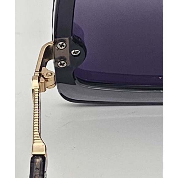 Chanel Sunglasses Black Gold Hardware CC Logo Made in Italy 65 23 146 Case Bd3 - Picture 11 of 16